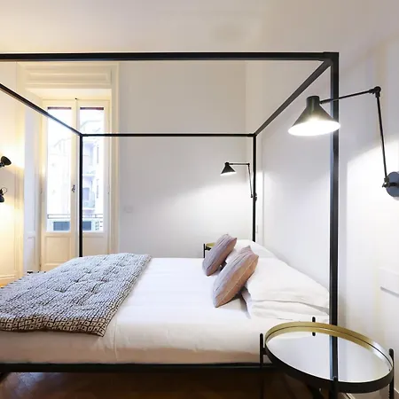 Adelaide Elegant Milánó